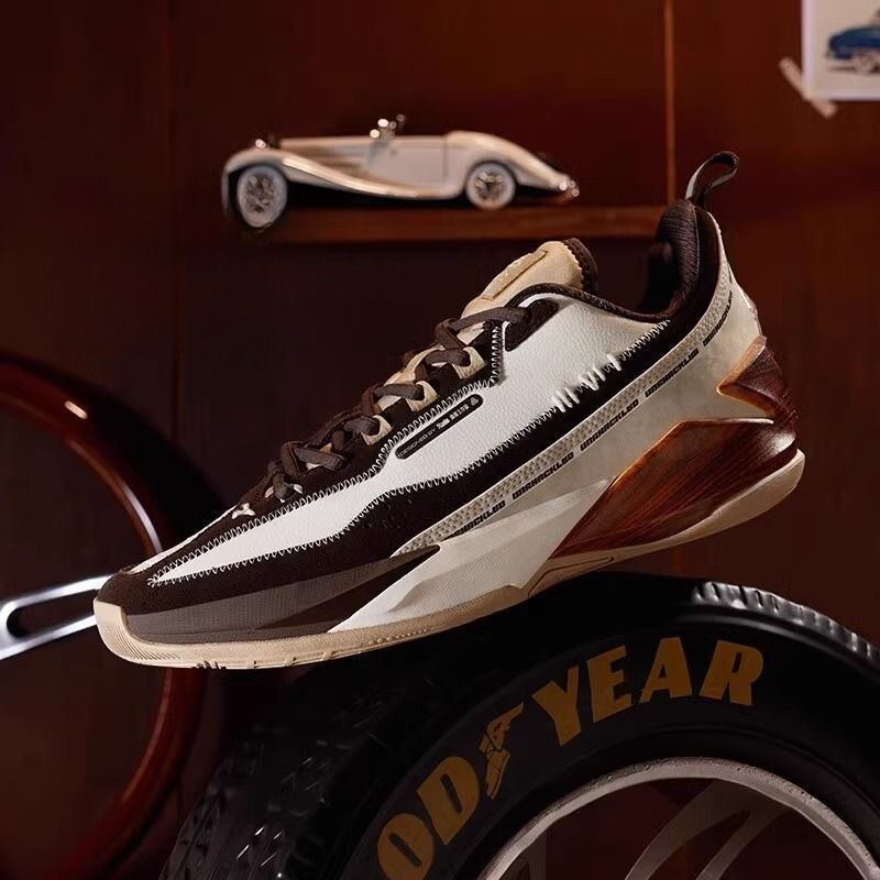 Professional Basketball Shoes  - đánh giá và giá Outdoor Sport Flooring